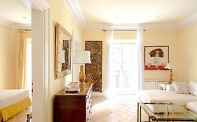 Spanish Steps Signature Apartment